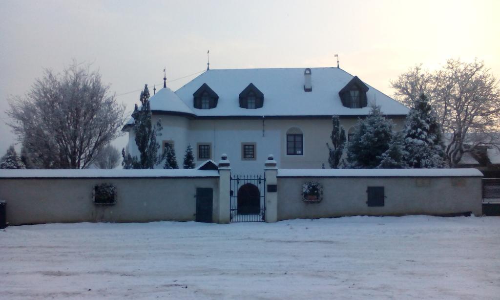 Castle Kastiel Kotesova Daire Dış mekan fotoğraf