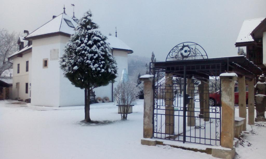 Castle Kastiel Kotesova Daire Dış mekan fotoğraf