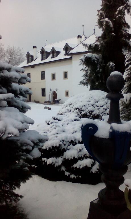 Castle Kastiel Kotesova Daire Dış mekan fotoğraf