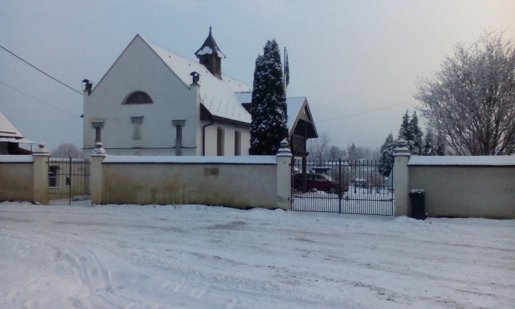Castle Kastiel Kotesova Daire Dış mekan fotoğraf